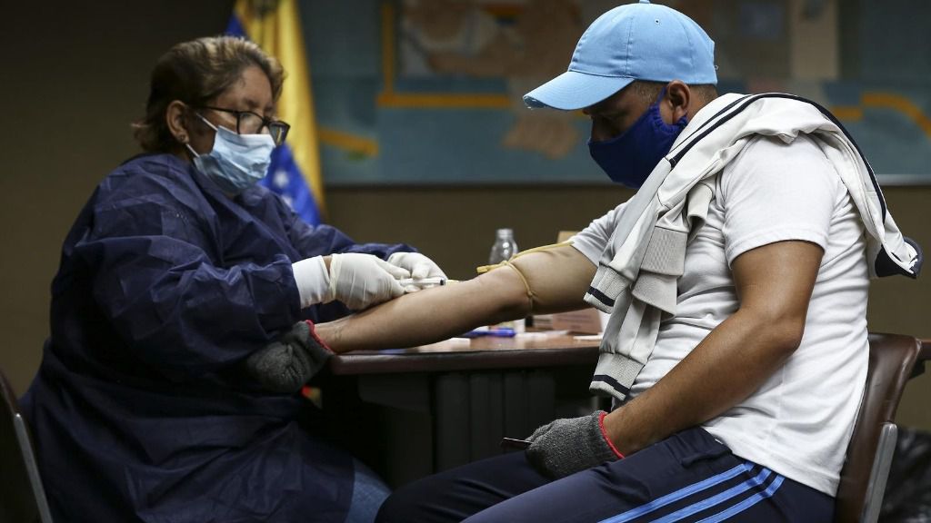 Médicos cubanos en Venezuela durante la crisis del coronavirus